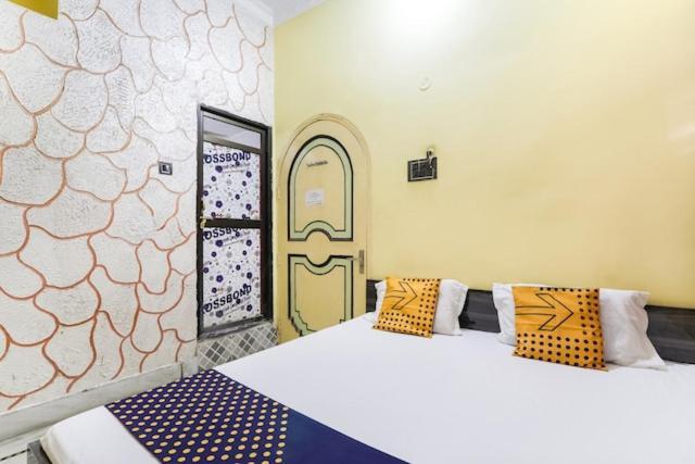 Balajee Residency Hotell Gaya Exteriör bild
