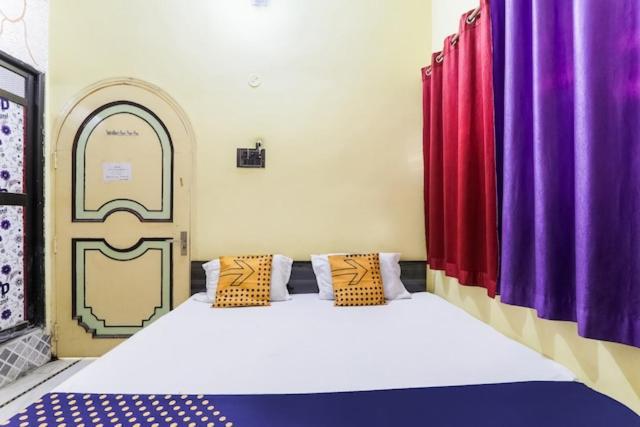 Balajee Residency Hotell Gaya Exteriör bild